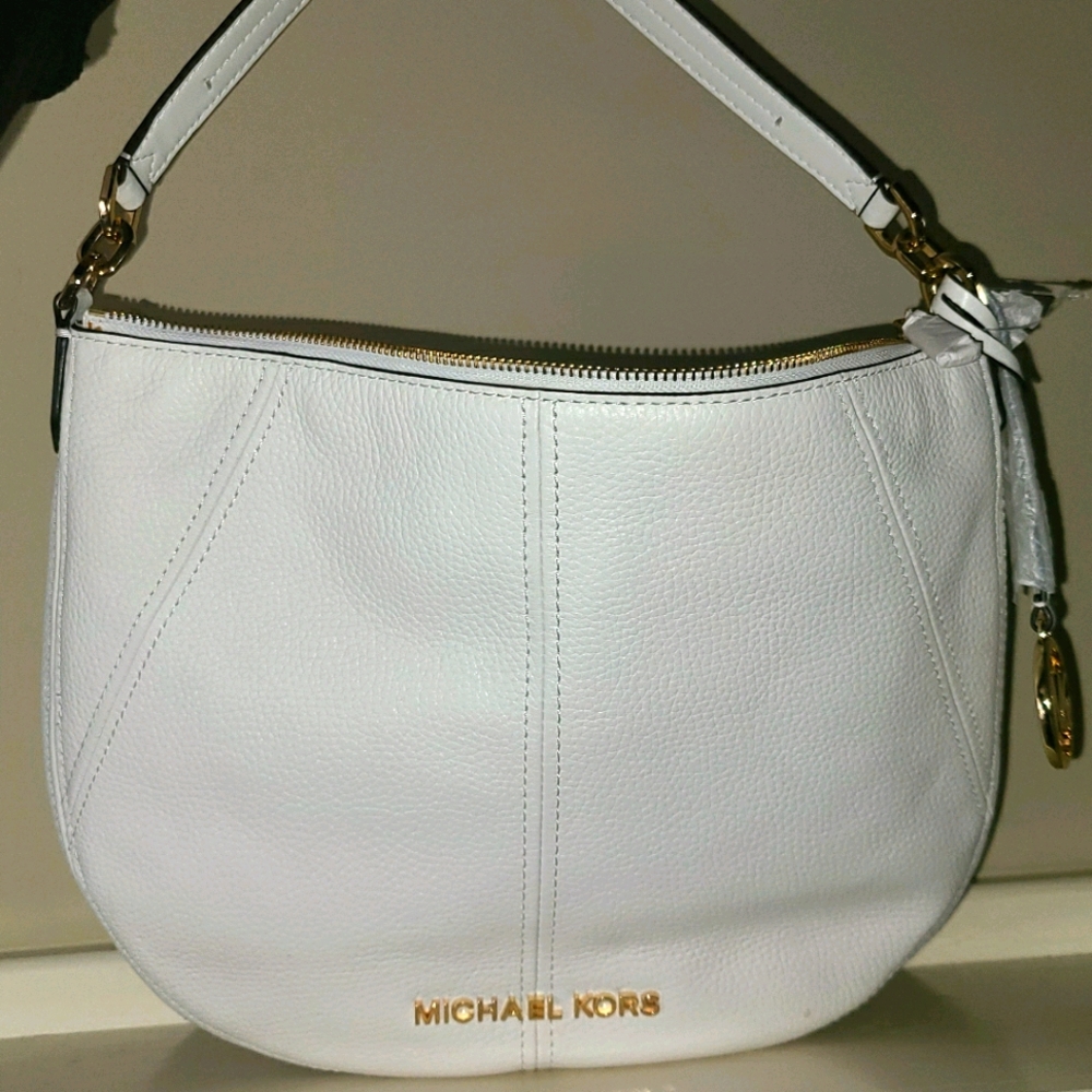 Michael Kors  Bedford medium crescent shoulder bag optic white leather